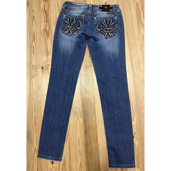 MISS ME JP510GSK-2 DISTRESSED FLEUR DE LIS STRETCH SKINNY DENIM JEANS~28 X 31 - Picture 2 of 7